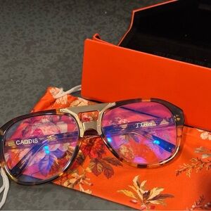 Caddis Women's progressive 1.50 Tortoise Shell Sunglasses j turkee